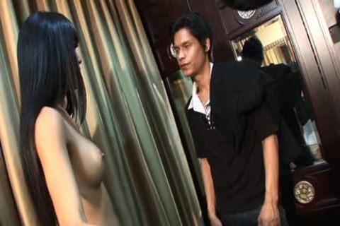 brunette ladyboy Gives What that babe's Got!