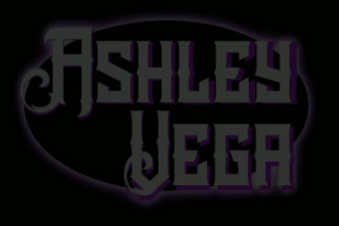 yielding Trans gal Delivers A Sandwich To Hungry domina