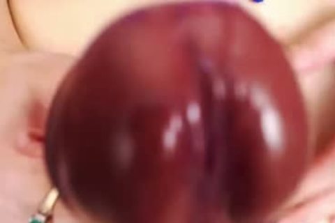 biggest 10-Pounder Ladyboy Pornstar web camera