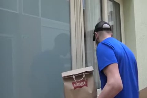 Feed The hooker