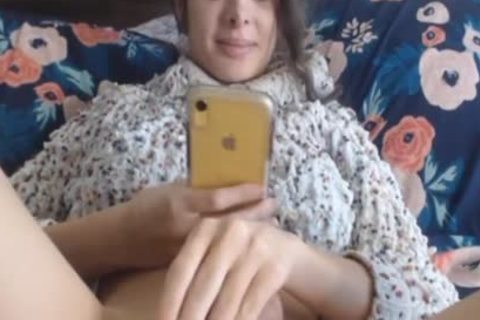 tranny Playing With Her huge rod