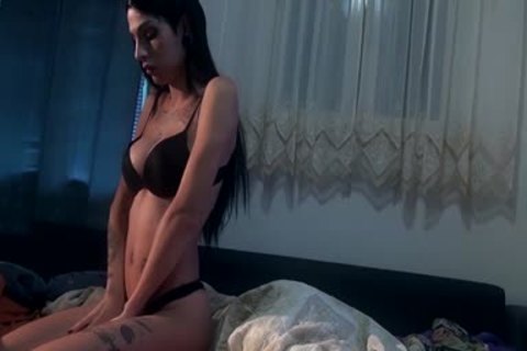 Una Famiglia Transgressiva - Mietta Marini