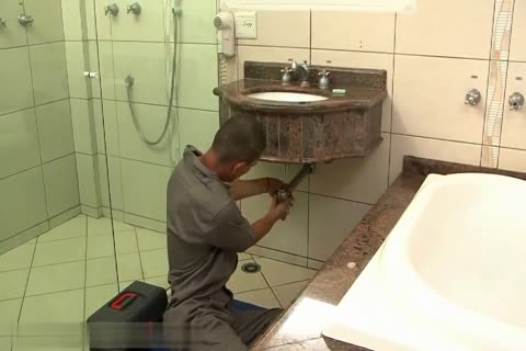 Plumber boy fucked shelady