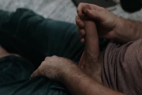 shelady Daisy Grabs Pierce Taylors dong