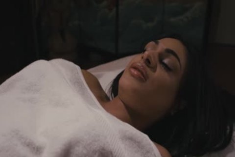 busty Ts Analed By Her darksome Masseur