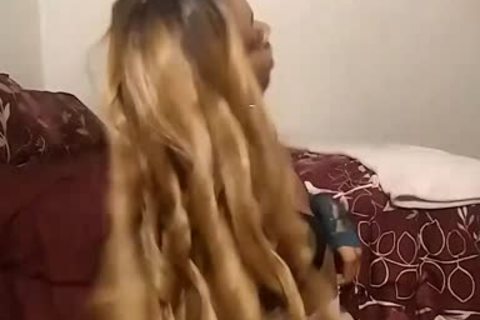 Slimthickthegoddess shemale cam