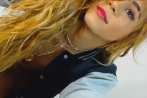 lovely shemale Inserts A sex tool On Her taut ass