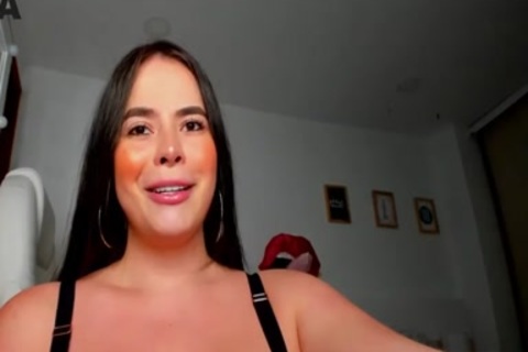 Ammy Rouse cam Trans pecker