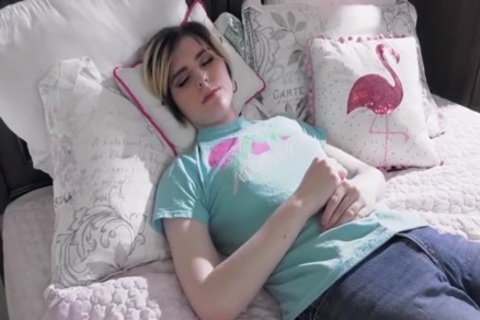 College Trans girls pound Each Other In A threesome