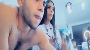 ladyboy Let Her Boyfriend engulf Her penis