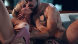 shemale Stepmom Lets Stepson Analed Her For Finding Her Ring