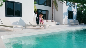 Trans Angels: Scott's Big O in Missionary Style