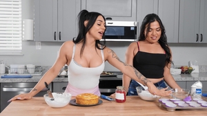 Trans Angels: Summer Licks and Fucks Eva's Nipples