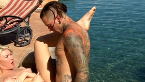 Devil's Tgirls: Blonde Trans Big Tit Blowjob in Nature