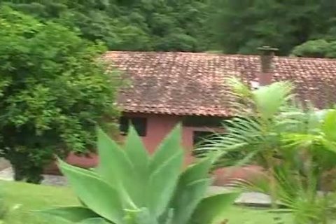 Lorena Smith Gives asshole Poolside